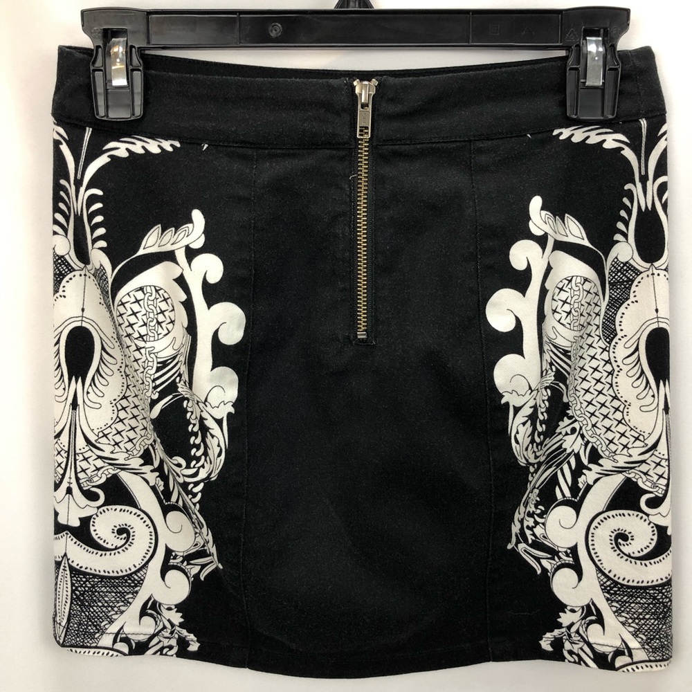 Divided by H & M Black Mini Skirt - Picture 4 of 5
